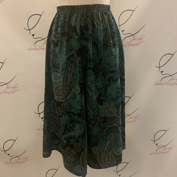 Blair. Size Medium Petite. Elastic Waist Lightweight Flowy Skirt. 27" Long. B29 - Picture 2 of 6